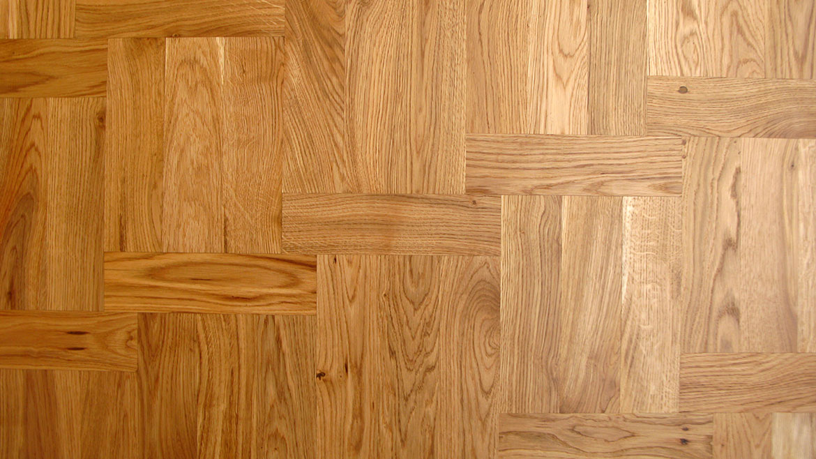 Põrandad, parketid, põrandalauad, trepid, balustrid, postid, käsipuud, balustraadid, tootja Poolas